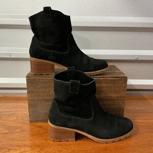 Sorel Women Cate Pull On Black Suede Gum Sole Boots Size 10.5